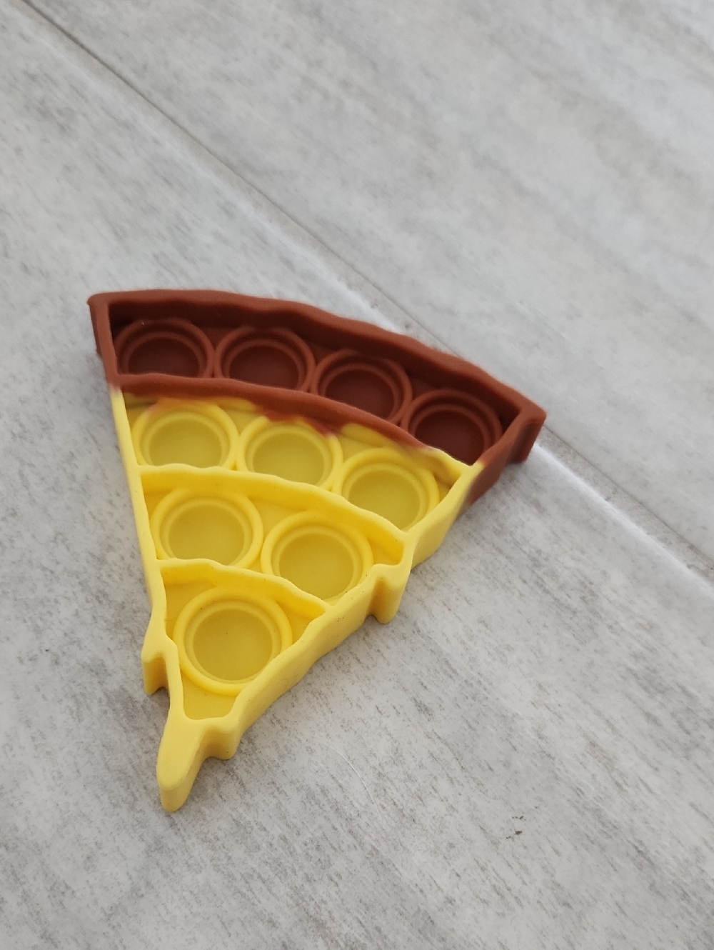 🐻 Pizza Slice Pop-It Fidget Toy in Yellow and Brown